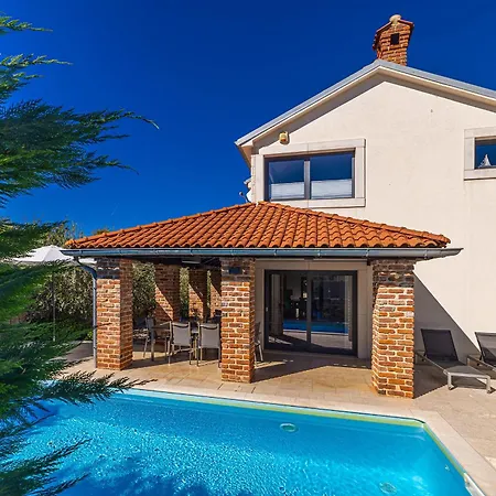 Ferienhaus Kvarner Rasopasno